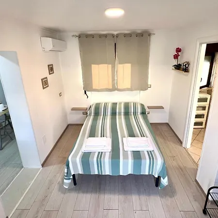 Ferienwohnung La Terrazza Di Nunu Lecce Exterior foto